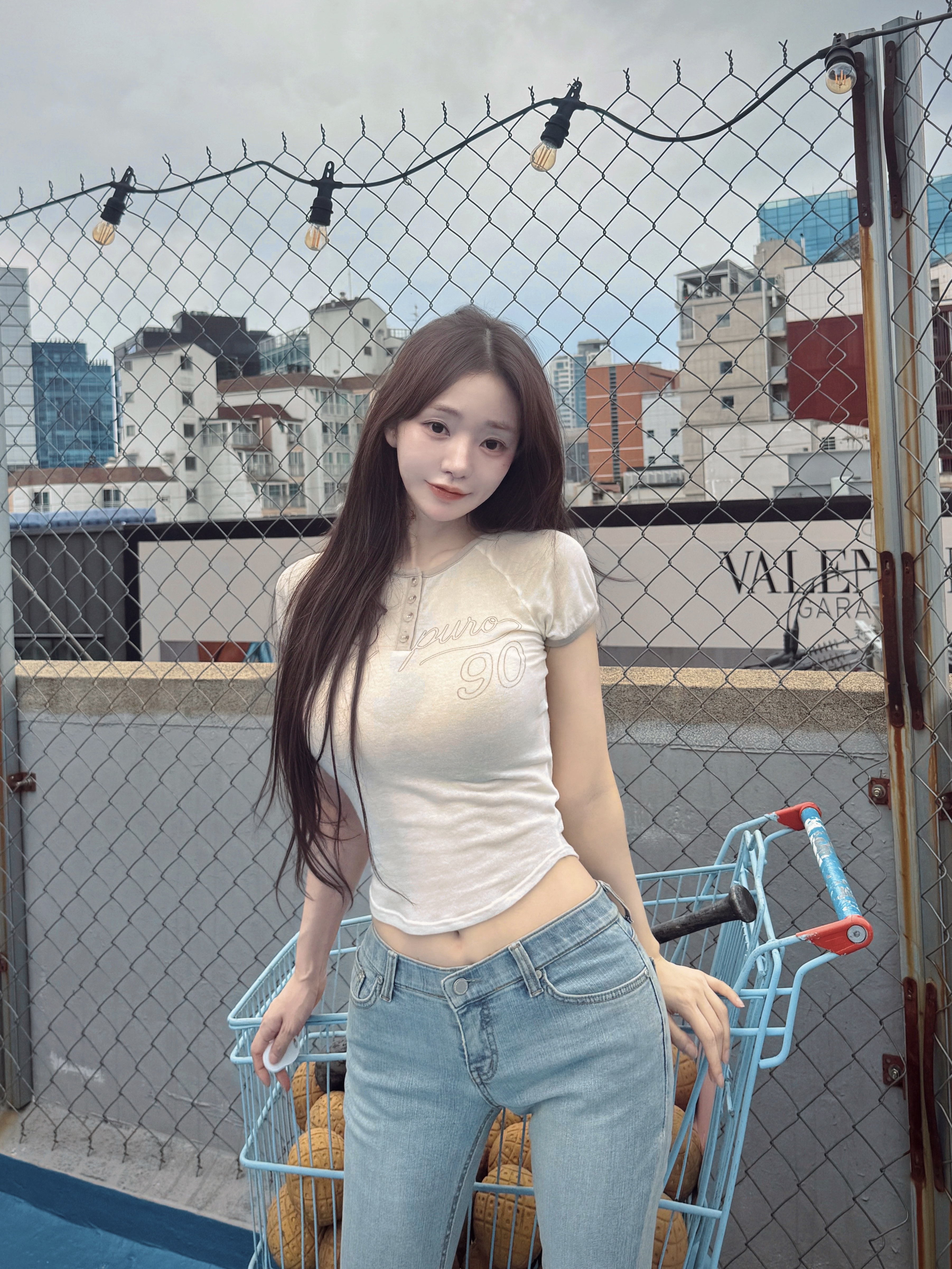 LOW WAIST BOOTCUT JEANS LIGHT BLUE