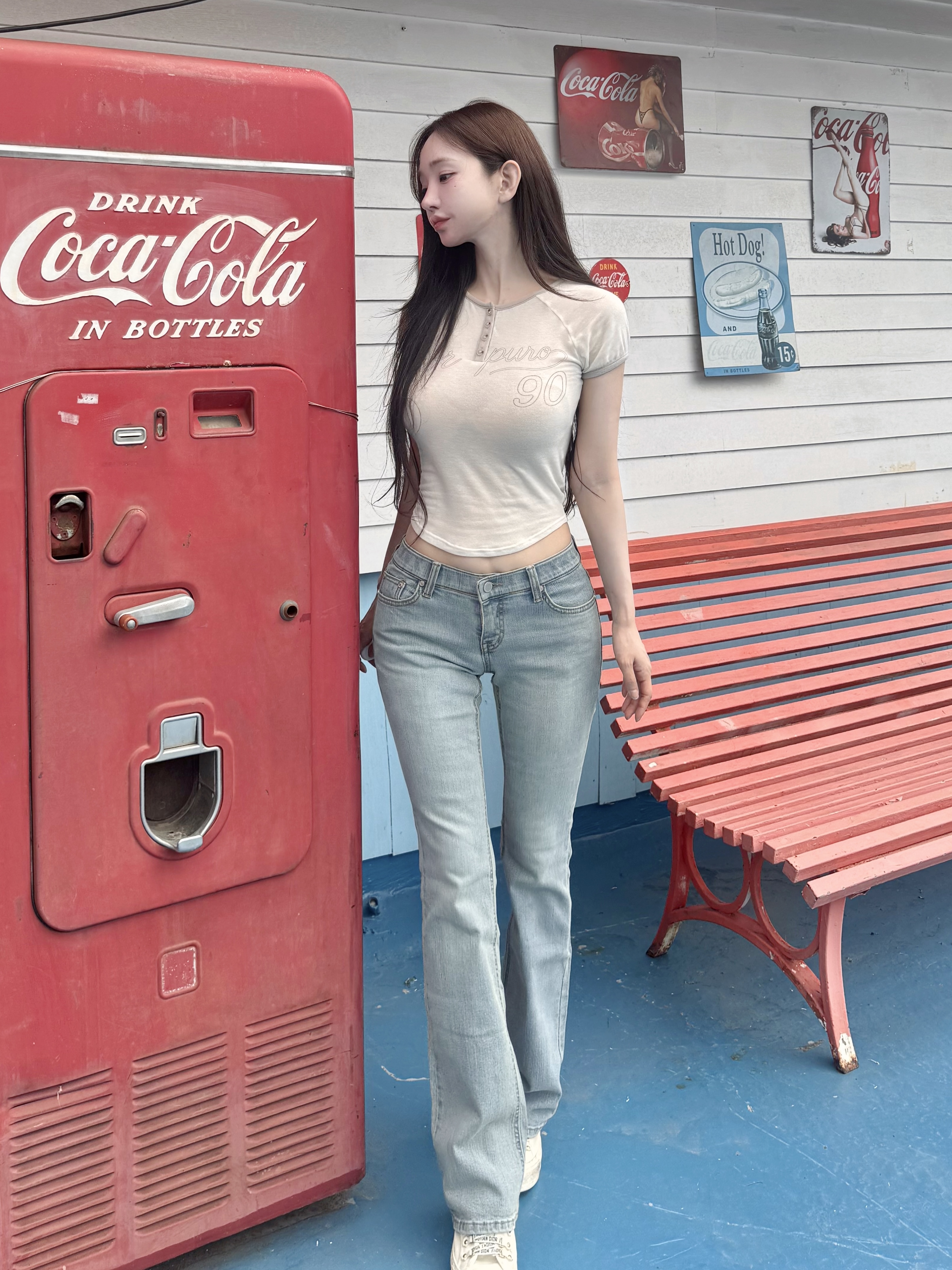 LOW WAIST BOOTCUT JEANS LIGHT BLUE